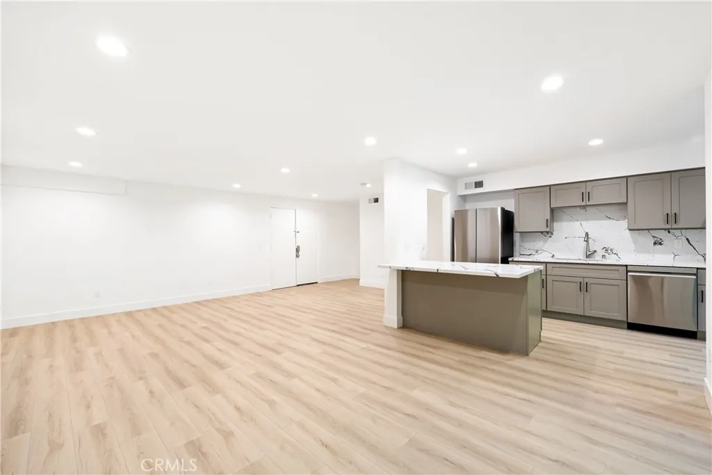 1301 S Atlantic Blvd 337c, Monterey Park, California 91754 home-pic-3